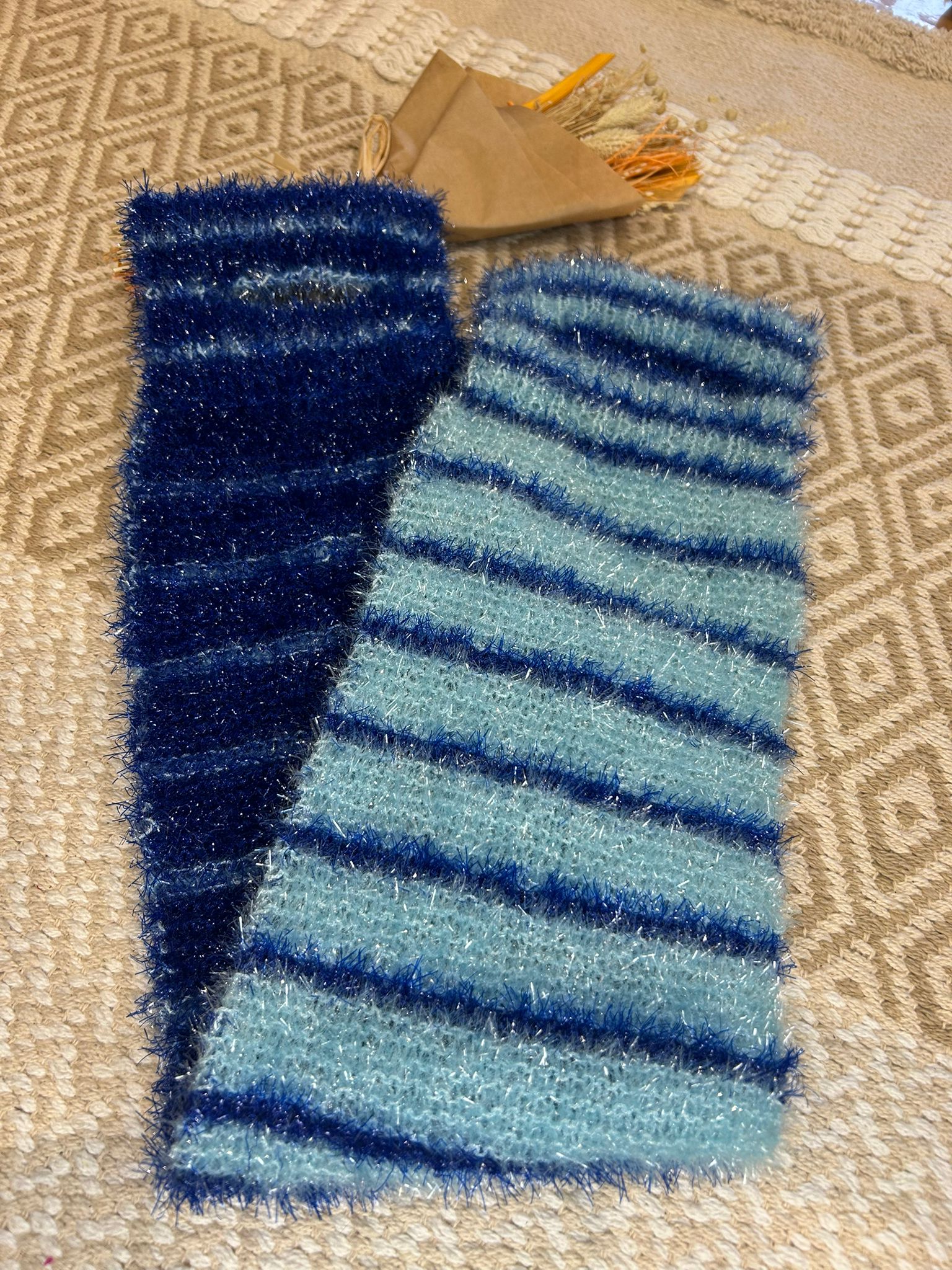 Lanière exfoliante bleu pour laver le dos, brosse à dos bleu ciel et bleu marine 