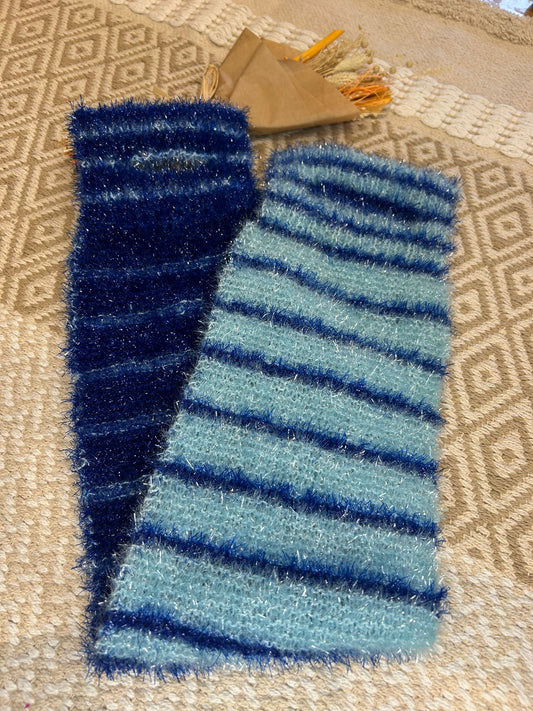 Lanière exfoliante bleu pour laver le dos, brosse à dos bleu ciel et bleu marine 
