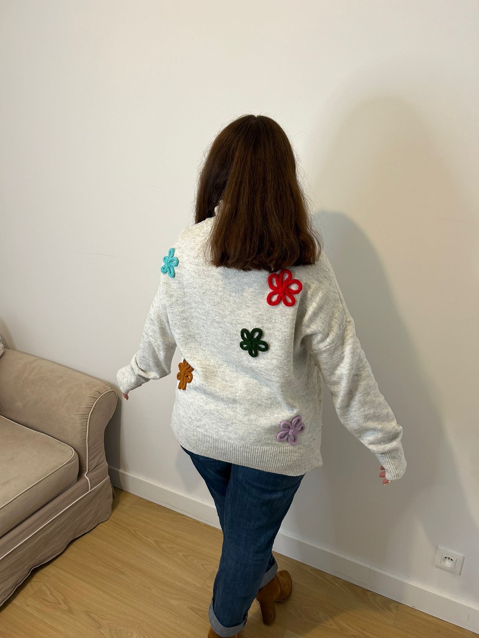 Femme grande taille, pull col roulé blanc à fleurs 